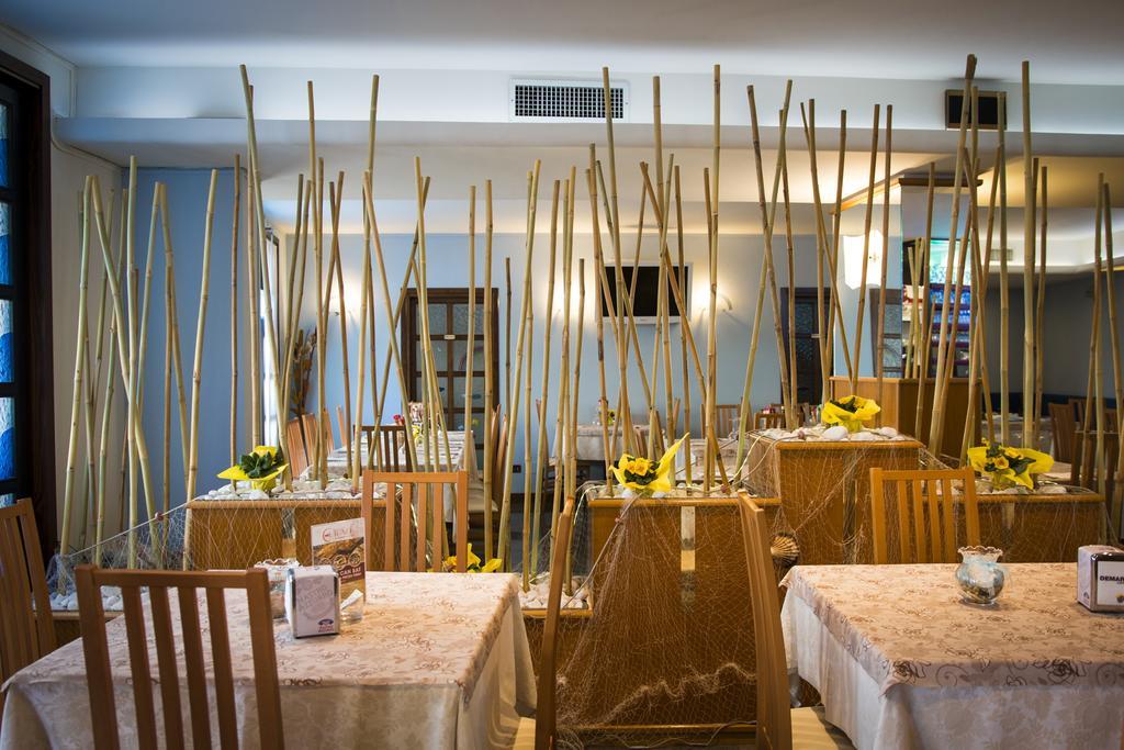 Hotel Ristorante Cigno - Camere And Aparthotel Latisana Luaran gambar
