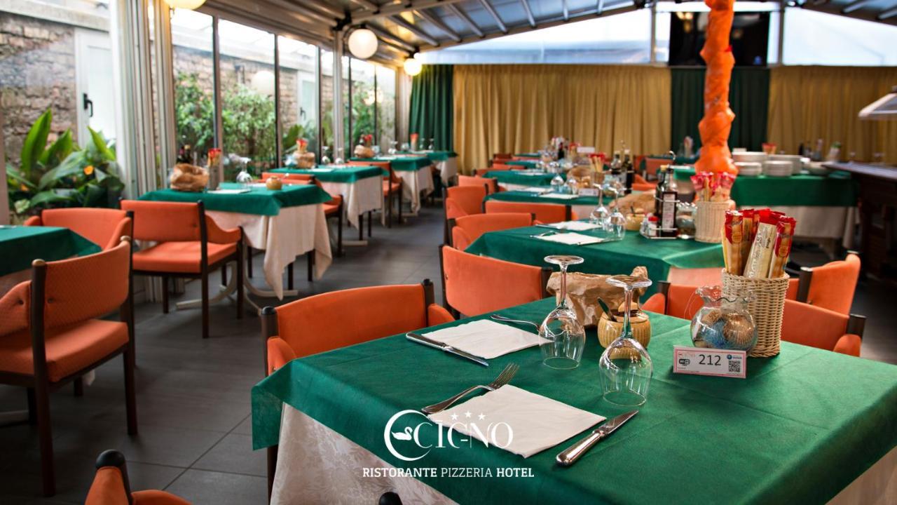 Hotel Ristorante Cigno - Camere And Aparthotel Latisana Luaran gambar